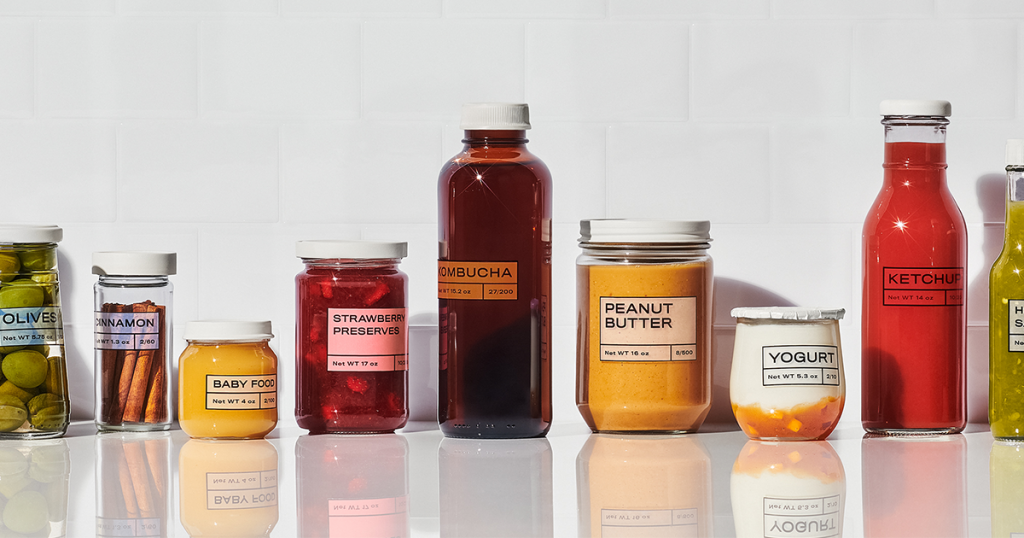 condiments sauces spices ingredients stored in glass not plastic